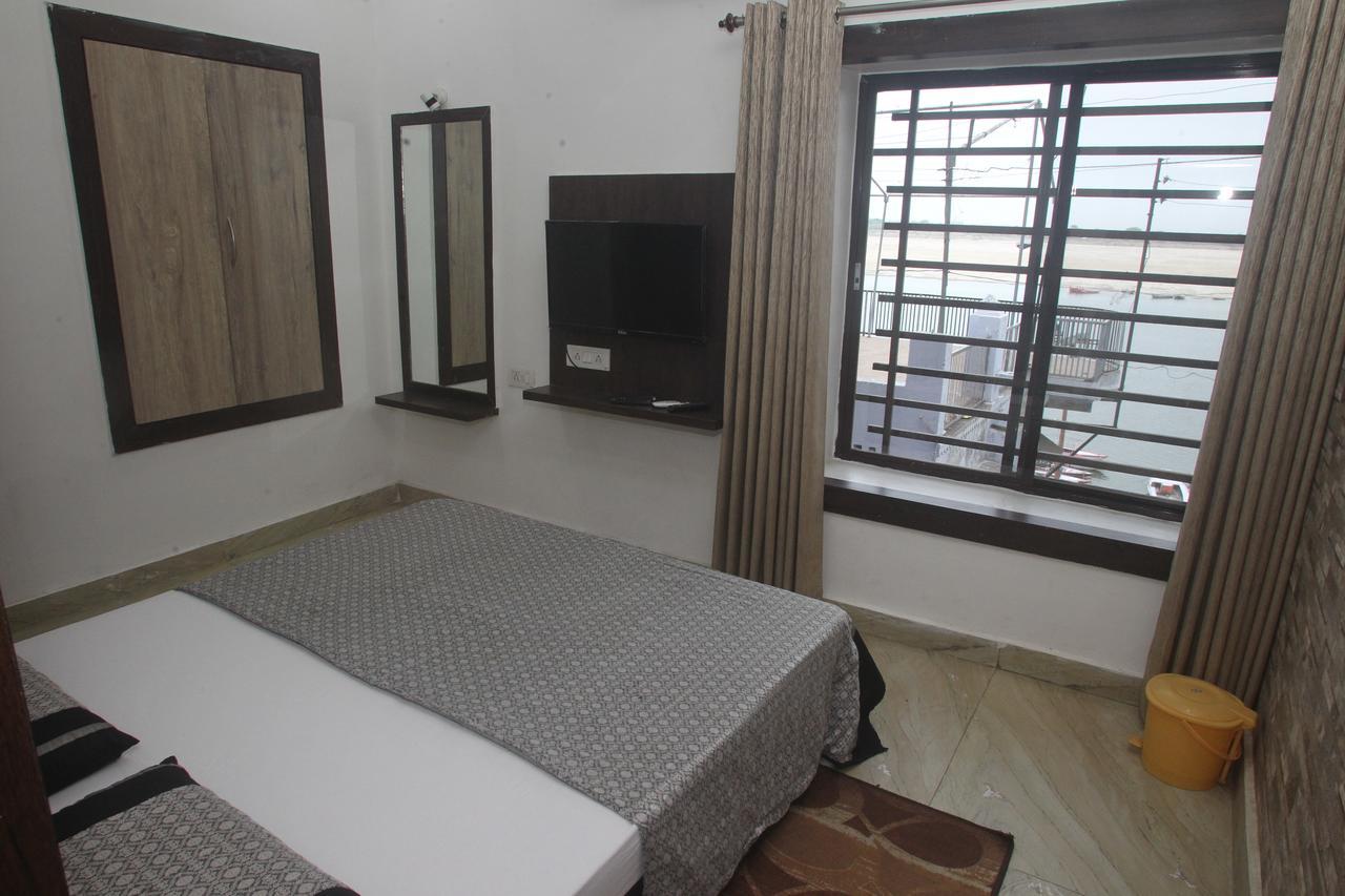 Alakhnanda Guest House Varanasi Exterior foto